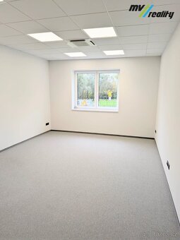 Milovice, pronájem moderních kanceláří o velikostech 20,5 m2 - 7