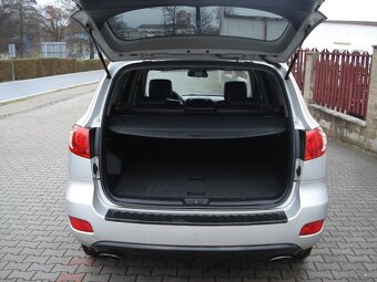 Hyundai Santa Fe 2.2 CRDI 4 x 4 - 7