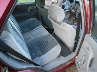 ŠKODA FELICIA 1,3 - 7