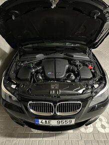 BMW M5 e61 - 7