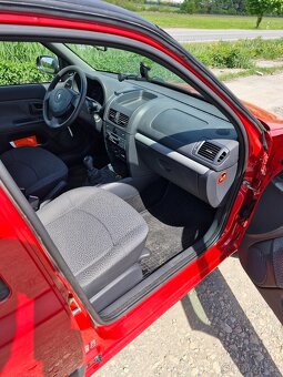 Renault Clio II - 7