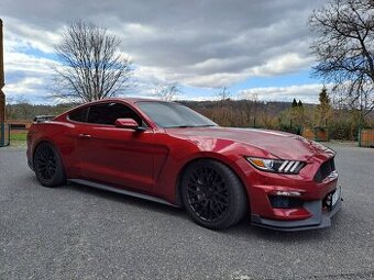 Ford Mustang GT 500 - 7