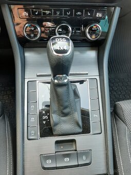 ŠKODA SUPERB 3, 2,0TSI 200kW, 4x4 DSG STYLE WEBASTO - 7