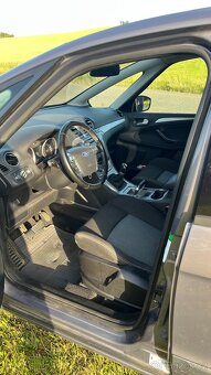 Ford S-Max 2.0 benzin 107 kw - velmi hezký - 7
