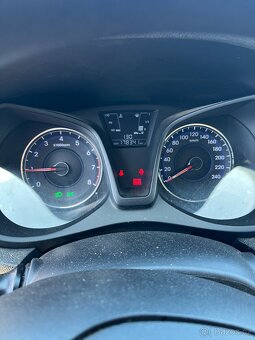 Hyundai IX20 - 7
