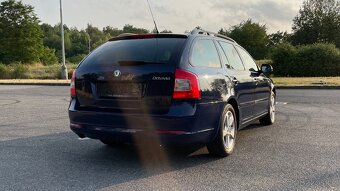 ŠKODA OCTAVIA 1.6TDI XENONY FAMILY - 7