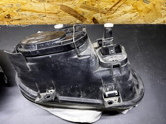 Golf mk4 přední světla - 7
