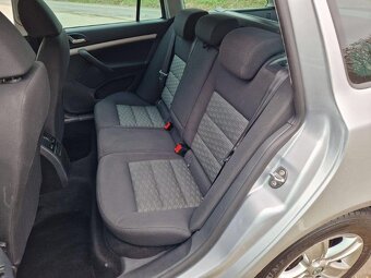 Škoda Octavia 2 1,6 TDI 77 KW, digi klima , vyhř.sed. - 7