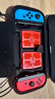 OG Nintendo switch + příslušenství - 7