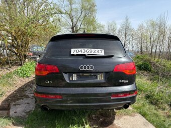 // AUDI Q7 3.0TDIS-Line 4x4 - CASA // DÍLY - 7