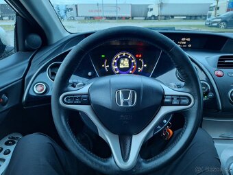 Honda Civic, 1.8i-vtec AUTOMAT nová STK - 7