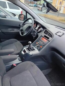 Peugeot 5008 2.0 hdi 110kw - 7