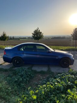 BMW 318i E90 - 7