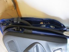 Pravé zadní dveře Ford Fiesta MK 7 LIFT 13- - 7