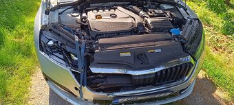 Škoda Octavia IV 1,5TSI e-TEC DSG Style r. 6/2023 - 7