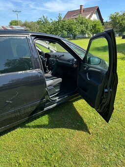 Ford S-Max - 7