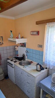 Prodej rodinného domu 4+1 se zahradou v Ronově nad Doubravou - 7