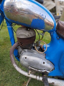 Jawa 250 - 7