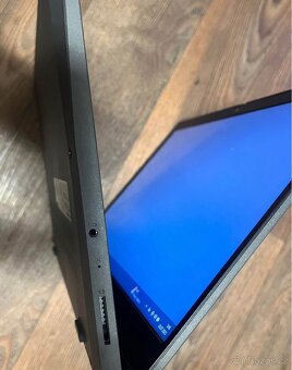 đź’» Na prodej: Lenovo V15 G1 IML (model 82NB) - 7
