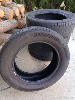 Bridgestone TURANZA 6, 215/60 R17. - 7