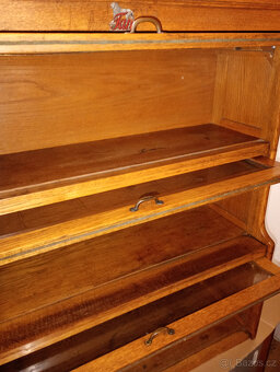 Americká knihovna příruční 1920 - 7