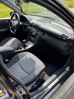 Mercedes-Benz c200 - 7