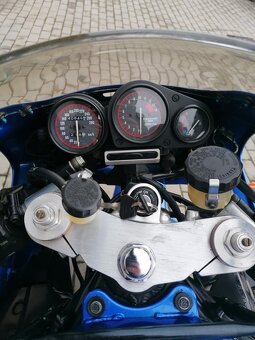 Vyměním Kawasaki ZXR 750 J1 rok 1991 - 7