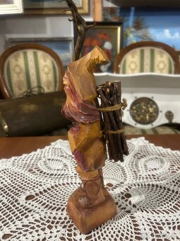 Ručně řezaná dřevěná figurka „Stařec z hor“ – Německo - 7
