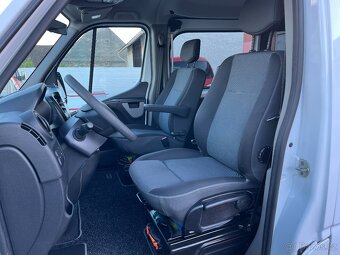 Renault Master 2,3DCi Bus 8mís, vč.DPH,Klima,Temp,CarPlay,TZ - 7