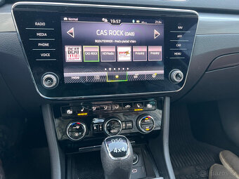 Škoda Superb 2.0TSi 200kW 4x4 DSG Style - 7