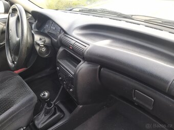 Opel Astra F Combi 1996 1.6 16V - 7