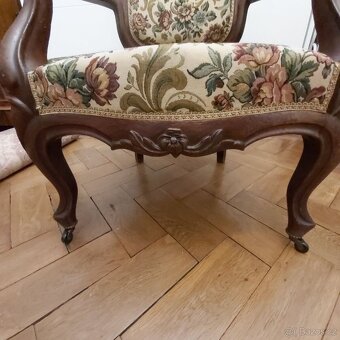 Starožitné křeslo - 7