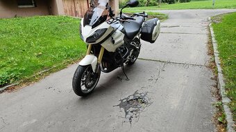 Triumph Tiger 1050 - 7