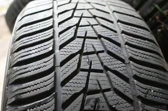 alu kola original Ford R17 pekne s pneu a TPMS - 7