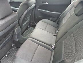 HYUNDAI i30 1.4i 80KW R.V.2011/1.MAJITEL - 7