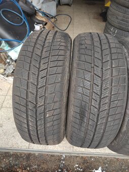 Prodám zánovní zimní pneu 205/55/17 Barum polaris 5 V XL - 7