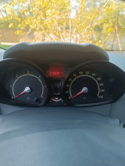 Ford Fiesta - 7