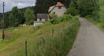 Rodinný dům s pozemky v obci Větřní, okres Český Krumlov - 7