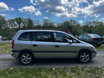 Opel Zafira 1,8i 92kW, r.v. 2002, stk 03/2026 7 Míst - 7