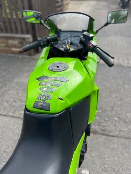 Kawasaki Gpx 600 - 7