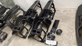 Airbagová sada Volkswagen golf 7 s originální palubní deskou - 7