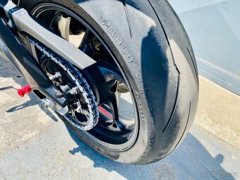Triumph Street Triple RS, možnost splátek a protiúčtu - 7