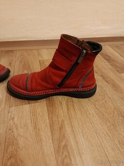 Prodám zimní obuv dámskou ,kvalitní,značkovou. - 7