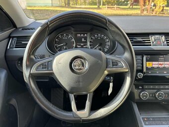 Škoda Octavia Combi 1.4 TSI 150k JOY - 7