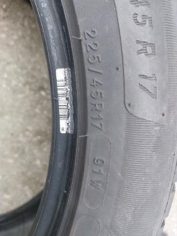 Michelin 225/45/17 - 7