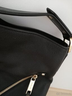 Michael Kors 30T8GZUH7L černá - 7