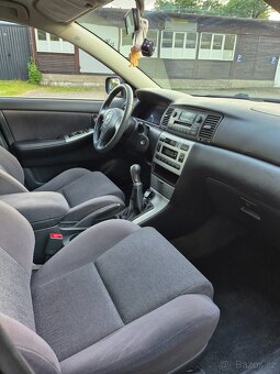 Toyota Corolla 1.6 - 7