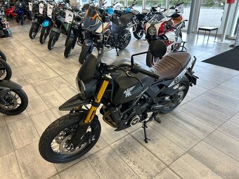 Moto Morini Seiemmezzo SCR 650 2025 - 7