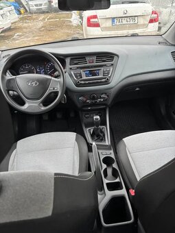 Hyundai i20 - 7