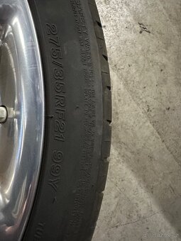 Pneu sada Lexus Lc 500 - 7